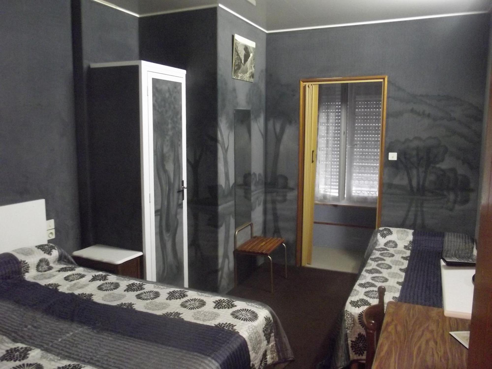 Hotel Le Rider Bort-les-Orgues Exterior foto