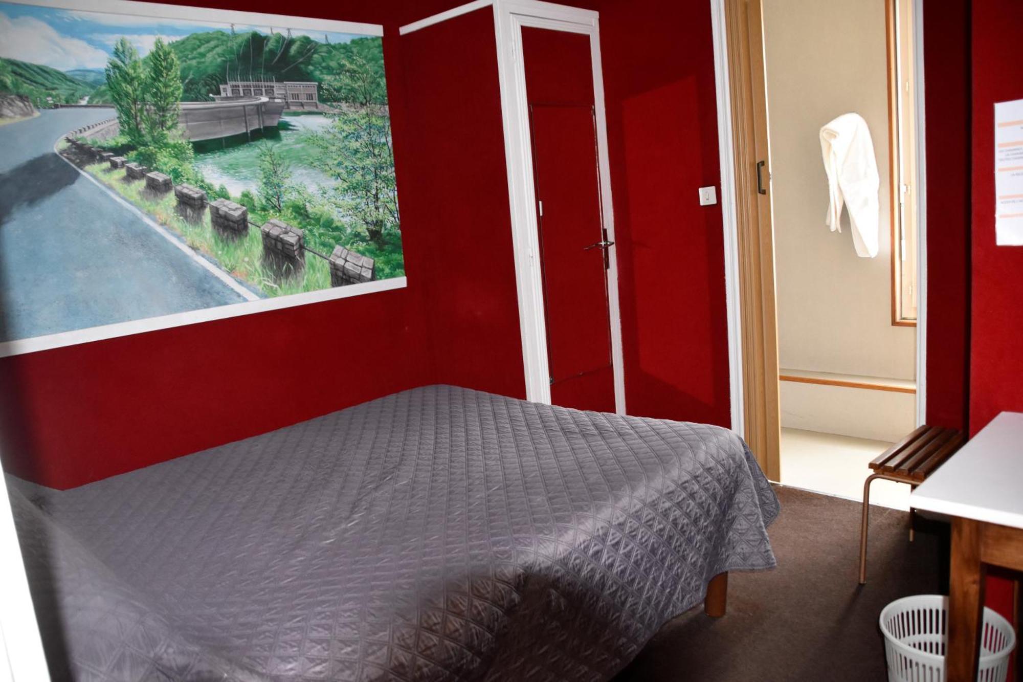 Hotel Le Rider Bort-les-Orgues Exterior foto