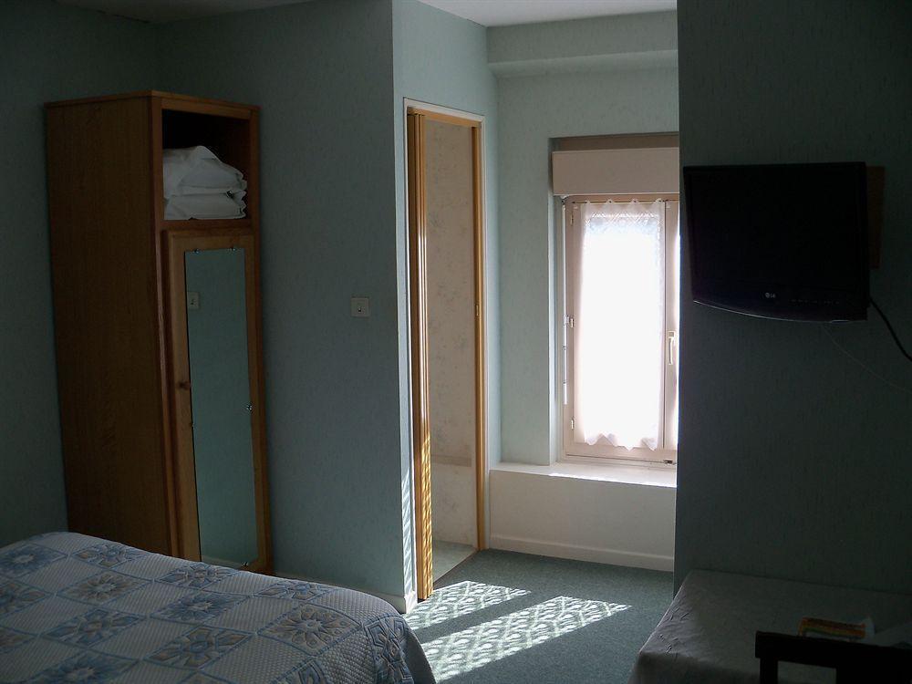 Hotel Le Rider Bort-les-Orgues Exterior foto